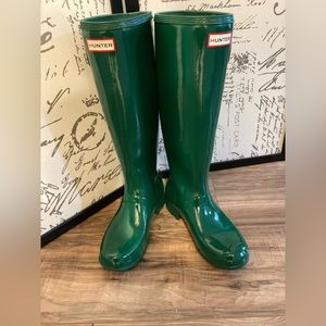 NEW Tall Green Hunter Rain Boots